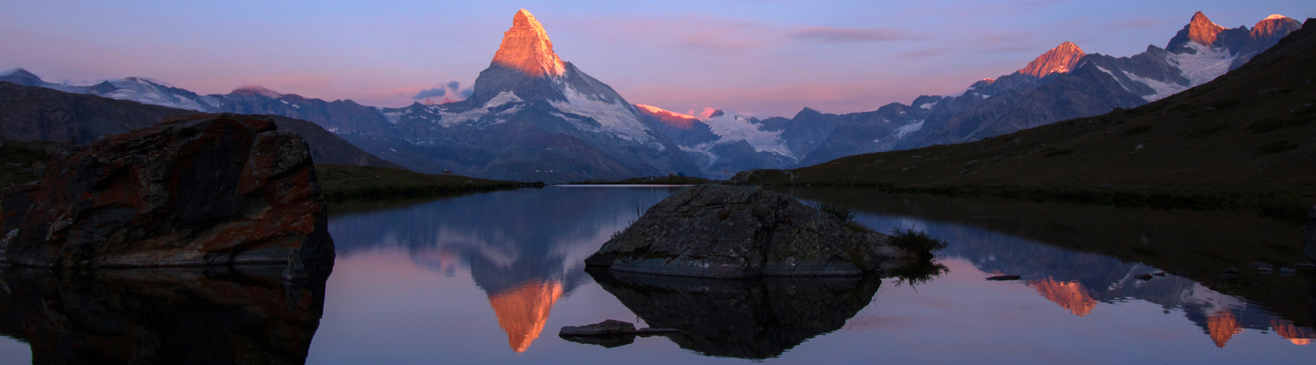 Vue lac et montagne